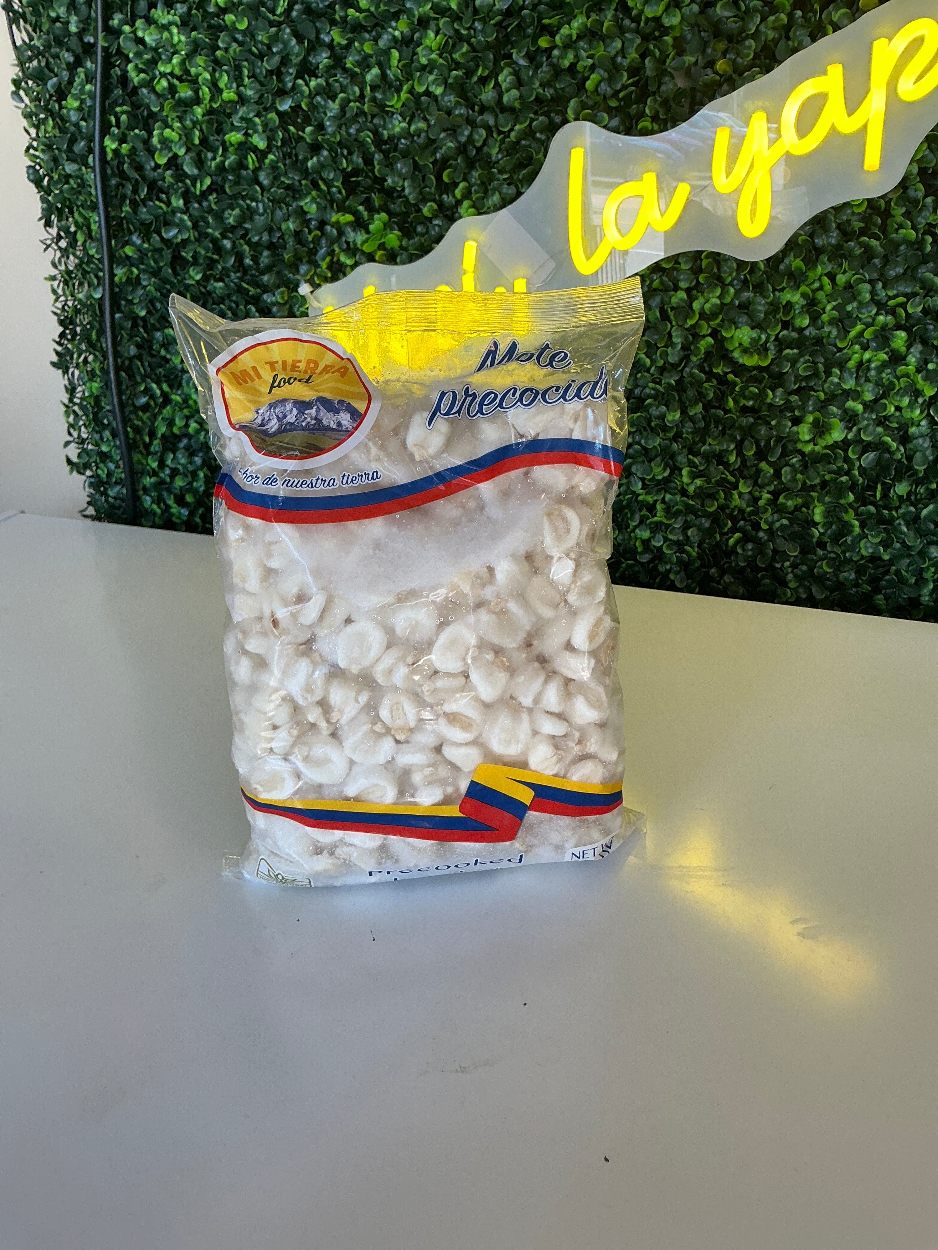 Frizados  Mote Precocido  28 Oz